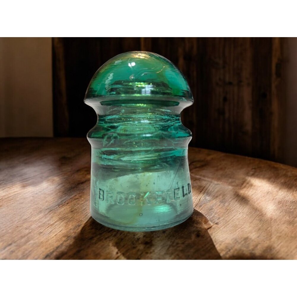 Vintage Brookfield unnumbered Green Glass Telegraph Pole Insulator Primitive